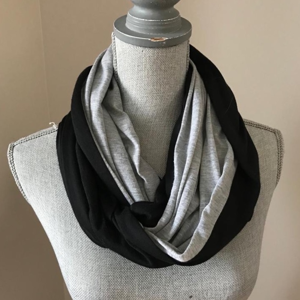 Ardene Eternity Scarf